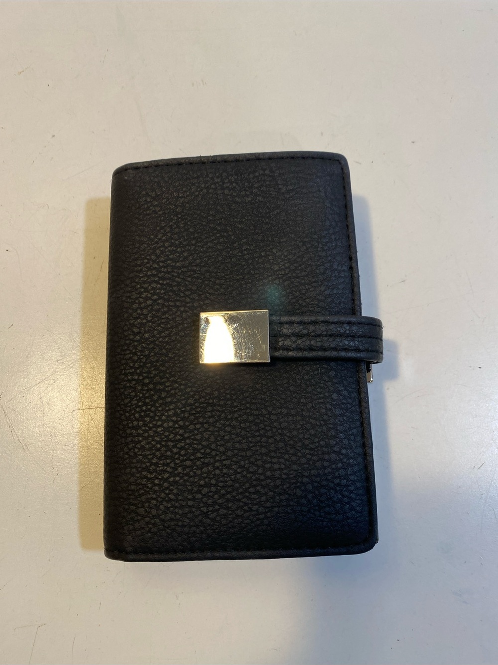 Black Fauzx Leather Bifold Organizer Wallet with Silver Accent